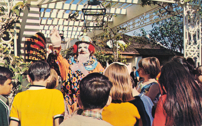 Ports O' Call Clown with children