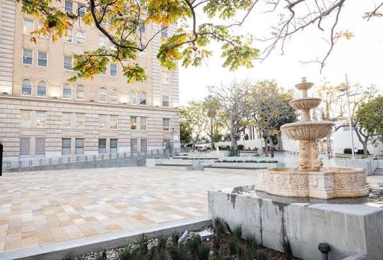 Piazza Miramare